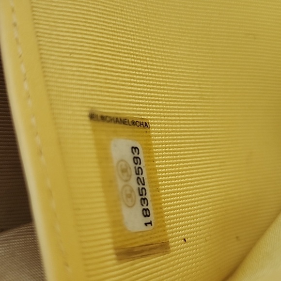 Chanel Matelasse Flap Wallet Black Yellow Lambskin + Entrupy COA - Picture 7 of 16